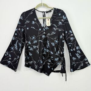 The Fifth Label Lightest Sky V Neck Boutique Top in Black Blue Floral NEW